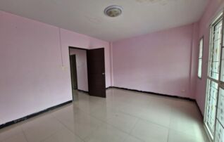 ทรัพย์สถาบันโดย GHB ทาวน์เฮาส์ บุราพันธ์ การ์เด้นวิลล์ (Buraphan Garden Ville)