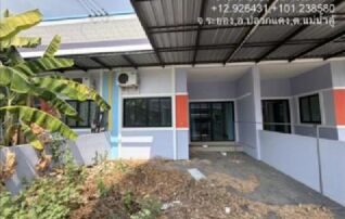 ทรัพย์สถาบันโดย GHB ทาวน์เฮาส์ ทรัพย์มณี 999 (Sapmanee 999 Phase 10 Maenam Khoo Soi 2)