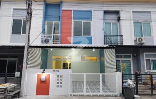 ขายถูก หมู่บ้าน กัสโต้ เทพารักษ์ ซอยที่ดินไทย อยู่หลังโรงพยาบาลบางนา 5 18.5 ตารางวา : เจ้าของขายเอง (งดรับนายหน้า)