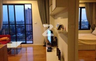 1 ห้องนอน กับ 1 ห้องนั่งเล่น วิวสวยมาก ห้องมุม วิวเมือง และวิวคลอง