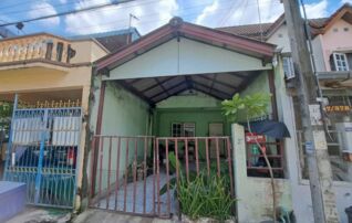 ทรัพย์สถาบันโดย GHB ทาวน์เฮาส์ หมู่บ้านลีลา นิมิตใหม่ (Leela Village Nimitmai)