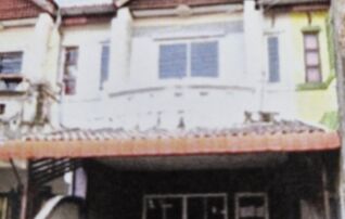 ทรัพย์สถาบันโดย GHB ทาวน์เฮาส์ ซอยภายในโครงการฯ ถนนกลางเมือง(เจนจบทิศ)