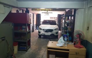 จอดรถในบ้านได้1คัน หน้าบ้าน1คัน