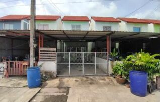 ทรัพย์สถาบันโดย GHB ทาวน์เฮาส์ บ้านสรานนท์
