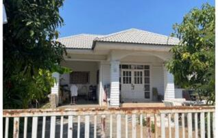 ทรัพย์สถาบันโดย GHB บ้านเดี่ยว กลางเมือง