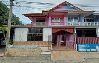 ทรัพย์สถาบันโดย GHB ทาวน์เฮาส์  คลองหลวง ปทุมธานี