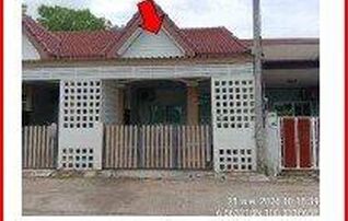 ทรัพย์สถาบันโดย GHB ทาวน์เฮาส์ ซอยปาดังเบซาร์ ซอย 6 ถนนสะเดา-ปาดังเบซาร์(ทล