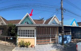 ทรัพย์สถาบันโดย GHB ทาวน์เฮาส์ ธารทิพย์ 1 (Thanthip Villa 1)