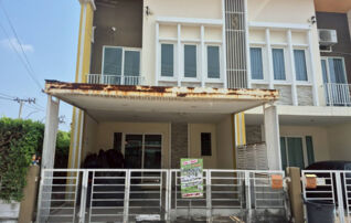 ทรัพย์สถาบันโดย JAM ทาวน์เฮาส์ โกลเด้น ทาวน์ วัชรพล-สุขาภิบาล 5 (Golden Town Watcharapol-Sukhapiban 5)
