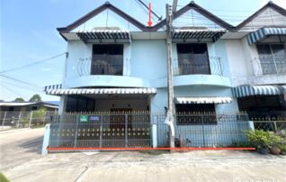 ทรัพย์ธนาคารโดย KASIKORNBANK ทาวน์เฮาส์ ซอยพิทักษ์สุข 1 ถนนทรายมูลพัฒนา (ฉช.3092)