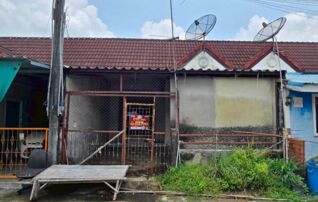 ทรัพย์สถาบันโดย JAM ทาวน์เฮาส์ สหรุ่งเรือง