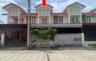 ทรัพย์สถาบันโดย GHB ทาวน์เฮาส์ ศศิธร 25