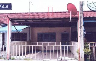 ทรัพย์สถาบันโดย GHB ทาวน์เฮาส์ วาสนาดี