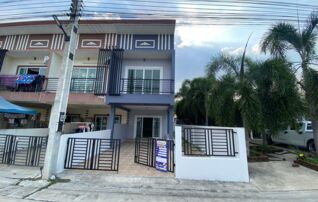 ทรัพย์สถาบันโดย JAM ทาวน์เฮาส์ ริวโอ วิลเลจ 2 ปลวกแดง (Ryu O Village 2 Pluak Daeng)