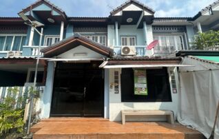 ทรัพย์สถาบันโดย JAM ทาวน์เฮาส์ บ้านวรารักษ์ รามอินทรา (Baan Wararak Ramintra)
