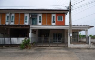 ทรัพย์สถาบันโดย GHB ทาวน์เฮาส์ ราชพฤกษ์สุวรรณภูมิ-ลาดกระบัง (Baan Ratchaphruek Suvarnabhumi-Lat Krabang)