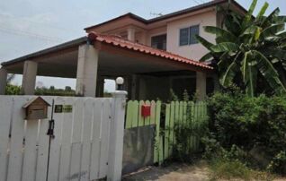 ทรัพย์สถาบันโดย GHB บ้านเดี่ยว เจริญลาภ 5 (Baan Charoenlap 5)