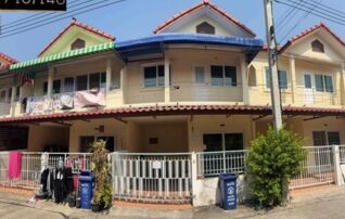 ทรัพย์สถาบันโดย GHB ทาวน์เฮาส์ เฟื่องฟ้า 17 เฟส 5