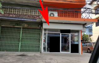https://property.zmyhome-image.sg-sin1.upcloudobjects.com/H355134/room-02-10-2022-12-29-37-1.jpg 