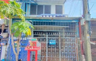 ทรัพย์สถาบันโดย GHB ทาวน์เฮาส์ การเคหะบางพลี