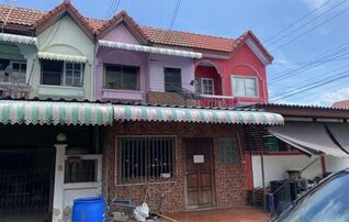 ทรัพย์สถาบันโดย GHB ทาวน์เฮาส์ อรณิชาสิริ (Baan Ornichasiri Sri Arun Garden)