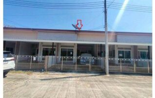 ทรัพย์สถาบันโดย GHB ทาวน์เฮาส์ Smile house (Smile House)