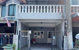 ทรัพย์สถาบันโดย GHB ทาวน์เฮาส์ อรุณธร (Baan Arunthorn)
