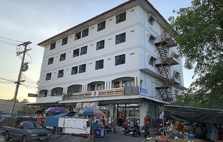 โชติพรรณอพาร์ทเม้นท์ สามพราน