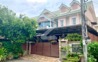 ขายบ้านเดี่ยว 2 ชั้น ซอยรามคำแหง 190/1 ถนนรามคำแหง@ แขวงมีนบุรี เขตมีนบุรี หมู่บ้านพาร์คเวย์ชาเล่ต์ เฟส 2 ซอยชาเล่ต์ 36/2 ใกล้สนามเด็กเล่น : เจ้าของขายเอง (งดรับนายหน้า)