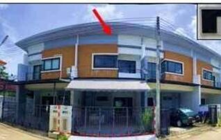 ทรัพย์สถาบันโดย GHB ทาวน์เฮาส์ เดอะ มาสเตอร์