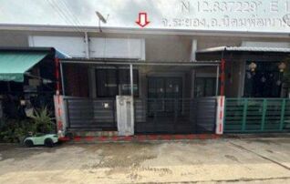 ทรัพย์สถาบันโดย GHB ทาวน์เฮาส์ สายลมเย็น นิคมพัฒนา (Sailomyen Nikhompattana Soi 3)