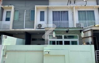 ขายทาวน์โฮม 2 ชั้น รีโนเวทใหม่ทั้งหลัง ต่อเติมห้องที่ 4 พร้อมอยู่ เดินทางสะดวก เดอะ คอนเนค 10 แบริ่ง สเตชั่น : เจ้าของขายเอง (งดรับนายหน้า)