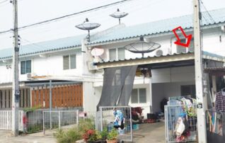 ทรัพย์สถาบันโดย GHB ทาวน์เฮาส์ เอื้ออาทร ทุ่งกระพังโหม