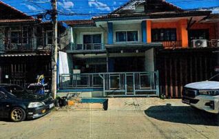 ทรัพย์สถาบันโดย GHB ทาวน์เฮาส์ พฤกษา 3