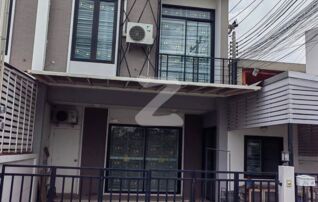 ทาวน์โฮม เดอะเซ็นทรัล 3 ศรีราชา เจ้าของขายเองครับ บ้านติดถนนซอยด้านหน้าโครงการ บ้านสภาพดีมาก : เจ้าของขายเอง (งดรับนายหน้า)