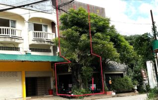 ทรัพย์ธนาคารโดย KASIKORNBANK ทาวน์เฮาส์ ถนนชัยพฤกษ์