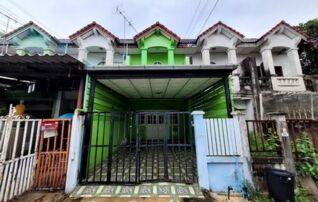 ทรัพย์สถาบันโดย GHB ทาวน์เฮาส์ แพรมาพรเพลส