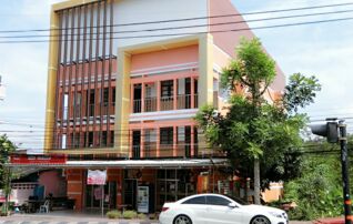 หอพักเดอะรีเจ้นท์