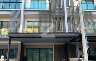 ขายบ้าน *เจ้าของขายเอง* หมู่บ้าน ทาวน์ อเวนิว เมิร์จ รัตนาธิเบศร์  Town Avenue Merge โครงการจากแสนสิริ  : เจ้าของขายเอง (งดรับนายหน้า)
