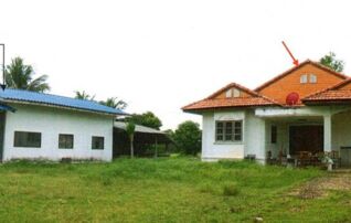 ทรัพย์สถาบันโดย อาคารสงเคราะห์ บ้านเดี่ยว ถนนม่วงสามสิบ-เขื่องใน