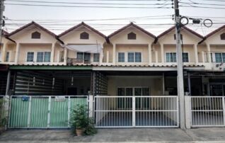 ทรัพย์สถาบันโดย GHB ทาวน์เฮาส์ เฟื่องฟ้าวิลล่า 17 เฟส 123