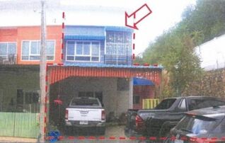 ทรัพย์สถาบันโดย GHB ทาวน์เฮาส์ ปลวกแดง ระยอง