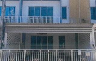 ทรัพย์สถาบันโดย GHB ทาวน์เฮาส์ มีโมเดิร์นโฮม