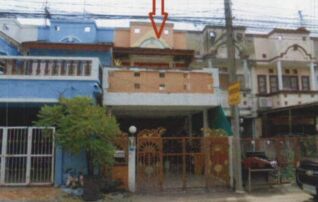ทรัพย์สถาบันโดย GHB ทาวน์เฮาส์ สราสินีวิลล์