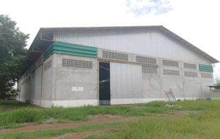 ทรัพย์ธนาคารโดย KASIKORNBANK โกดัง/โรงงาน ซอยเลียบคลองชลประทาน ถนนสายตะพานหิน - บางมูลนาก (ทล.1118)