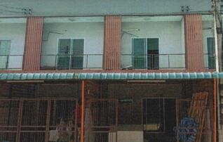 ทรัพย์สถาบันโดย GHB ทาวน์เฮาส์ ฉัตรไพลิน ลาดหลุมแก้ว (Chatrapailin Latlumkaew)