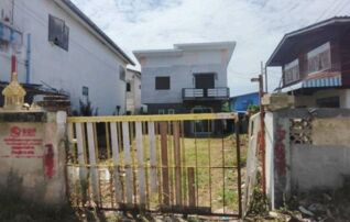 ทรัพย์สถาบันโดย GHB บ้านเดี่ยว ชุมชนเพชรวิฑูรย์ (Baan Sri Charoen Villa)