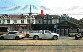 ทรัพย์สถาบันโดย GHB ทาวน์เฮาส์ พฤกษา 57