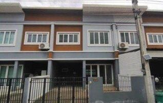 ทรัพย์สถาบันโดย GHB ทาวน์เฮาส์ ชลิดารังสิต-คลองสาม (Baan Chalida Rangsit Klong 3)