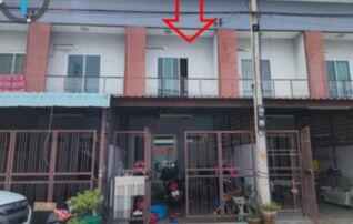 ทรัพย์สถาบันโดย GHB ทาวน์เฮาส์ ฉัตรไพลิน ลาดหลุมแก้ว (Chatrapailin Latlumkaew)